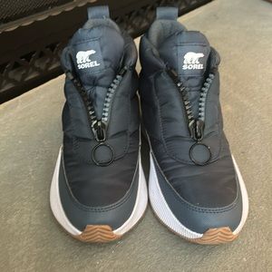 SOREL Out N About III Puffy Women's Waterproof Insulated Boots Size 6.5 navy